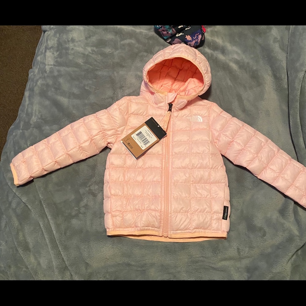 Toddler girls north face thermoball hooded jacket